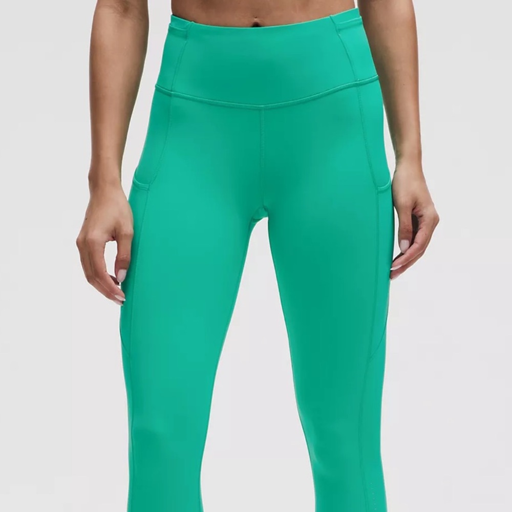 Fast and free tight in maldives green